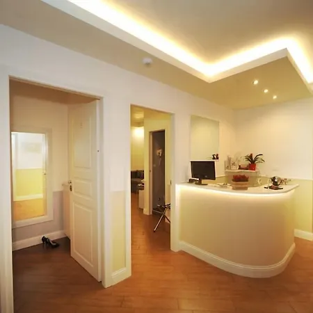 Πανσιόν My Piazza Di Spagna 4*