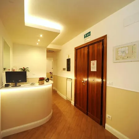 My Piazza Di Spagna 4*